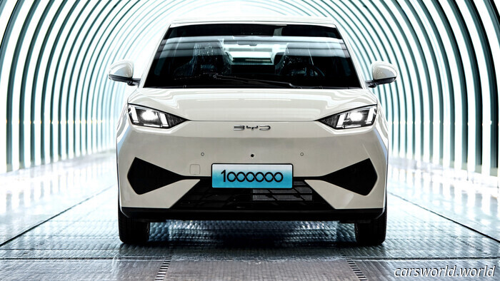 BYD и Stellantis спорят о том, кому принадлежит китайская корона электромобилей в Германии | Carscoops